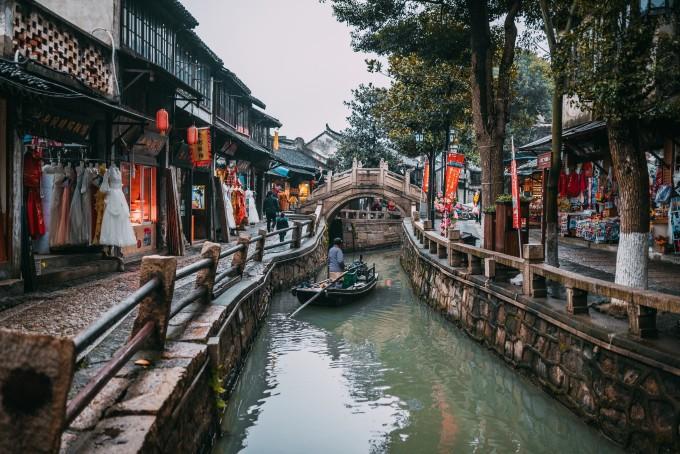 废弃的高楼逃脱2